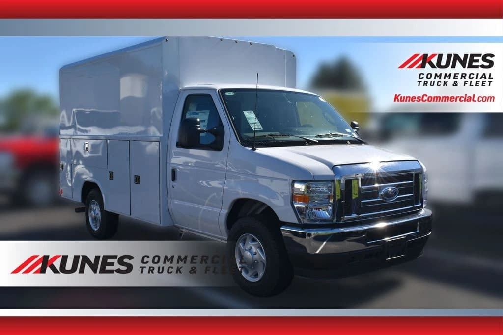 2025 Ford E-350SD Base