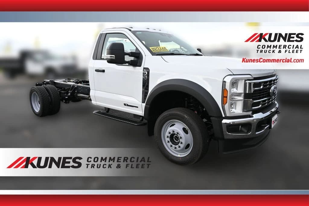 2025 Ford F-550SD XL