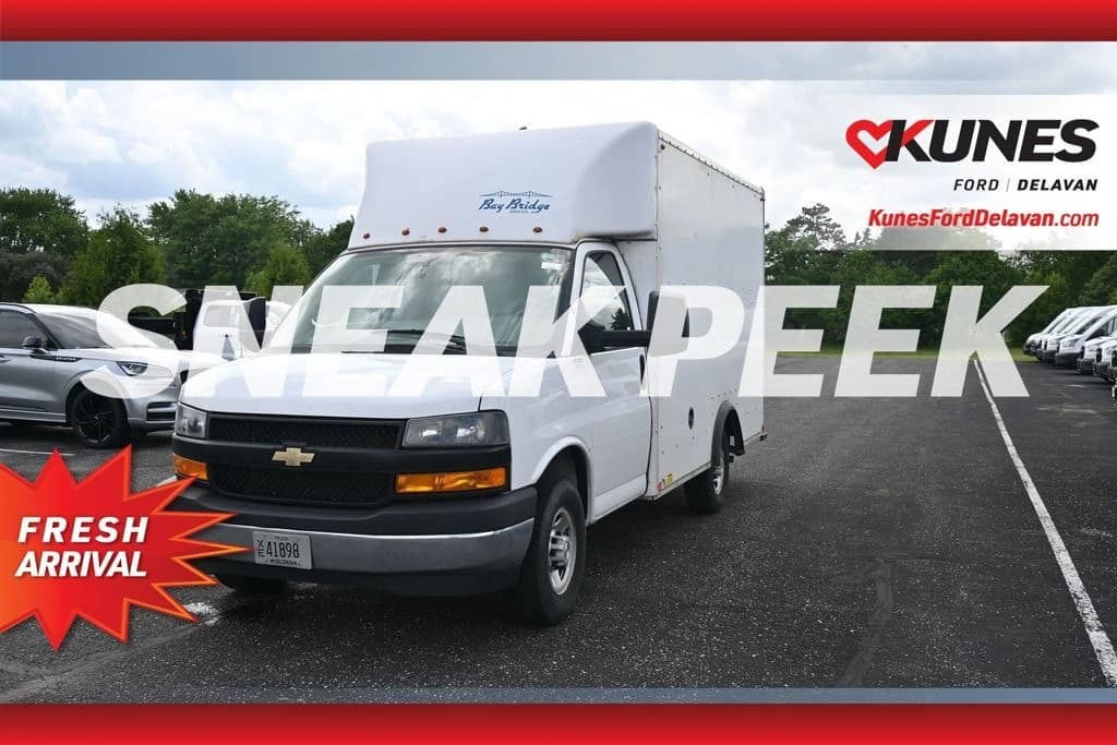 2022 Chevrolet Express 3500