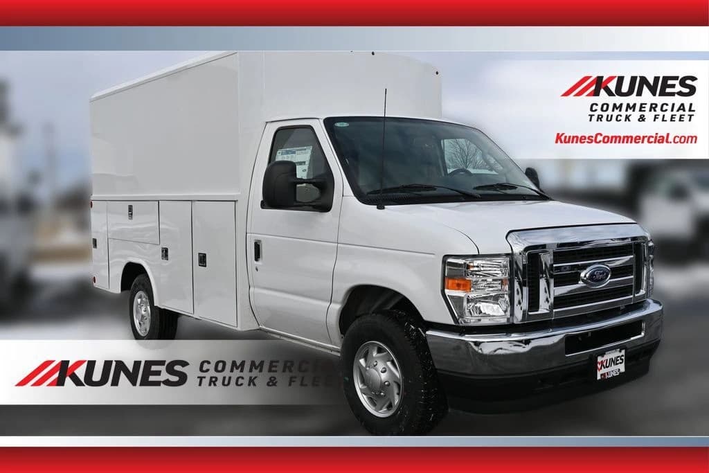 2025 Ford E-350SD Base